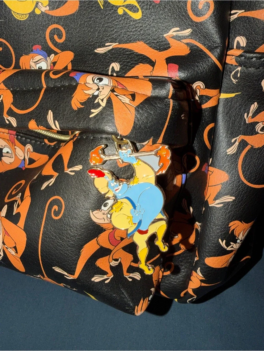 Oh My Disney! Aladdin (Abu) mini backpack